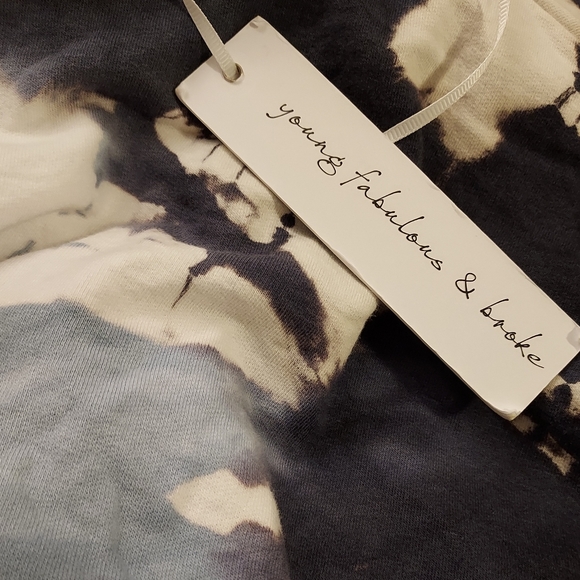 Young Fabulous & Broke YFB Raissa Tie Dye Hoodie Size Small Medium Blue NEW NWT - Picture 8 of 11